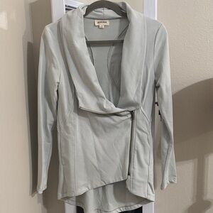 Adora Women's Soft mint green jacket light weight Never worn
